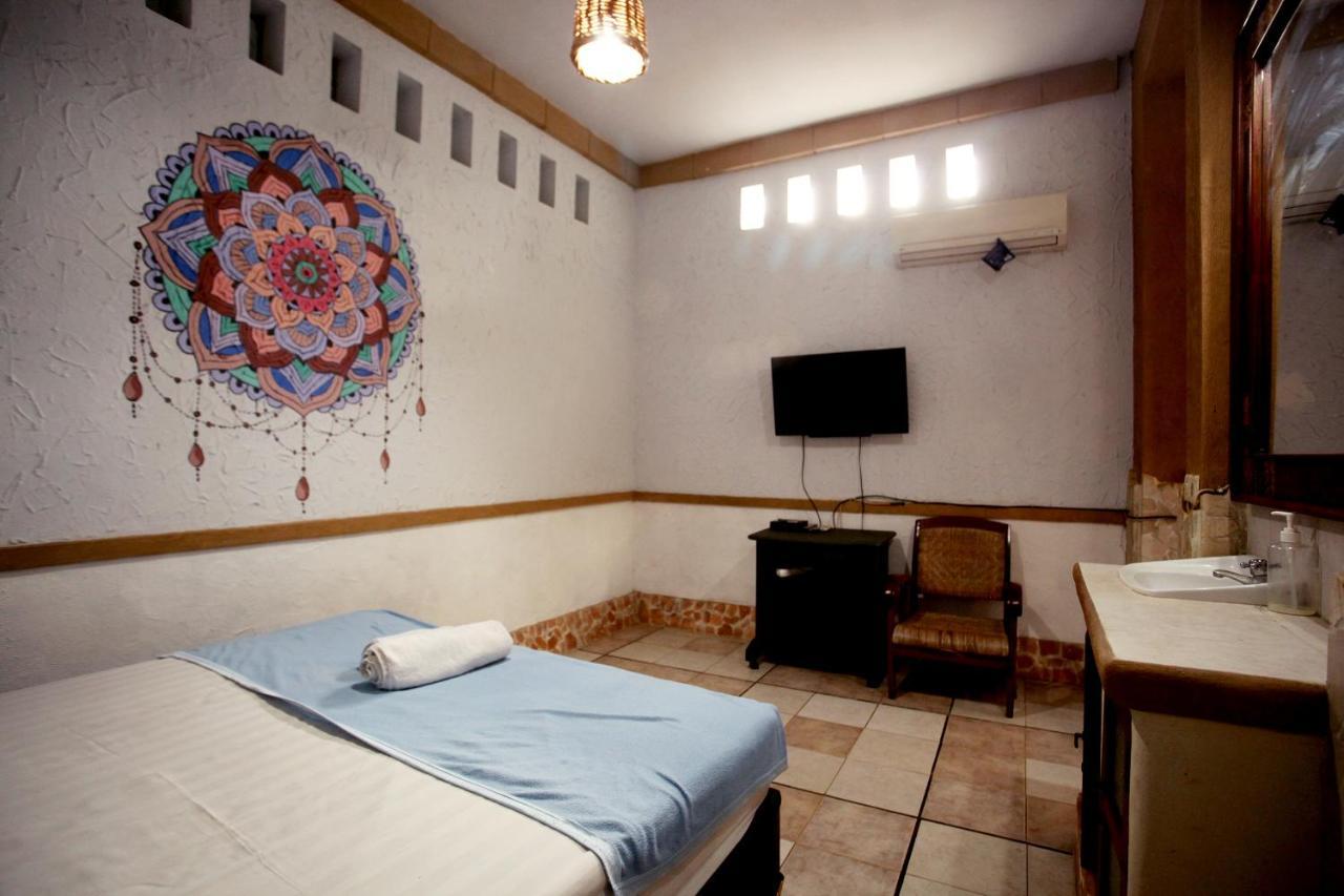 Budarno Homestay Kejayan Exterior photo